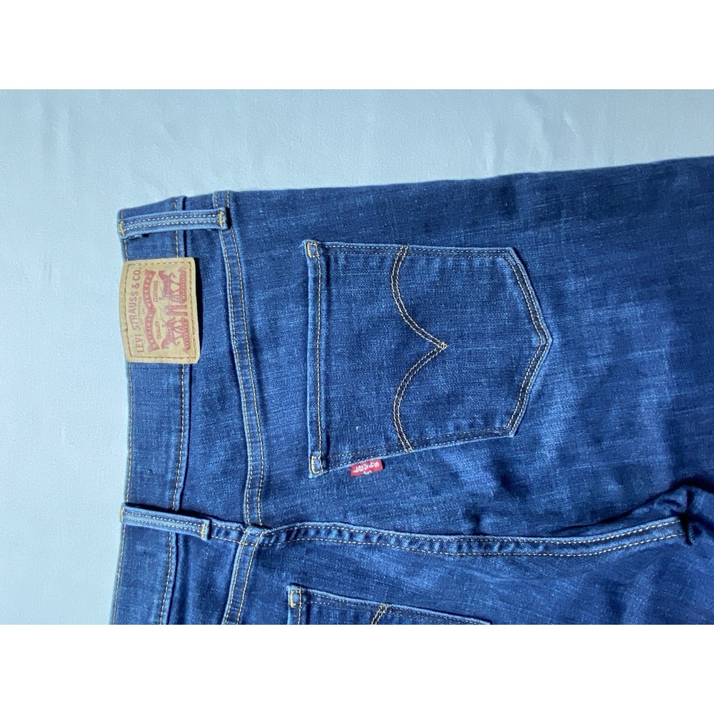Levi's Shaping 315 Women's Bootcut Jeans Dark Wash Blue Mid Rise 5-Pocket - Picture 8 of 12
